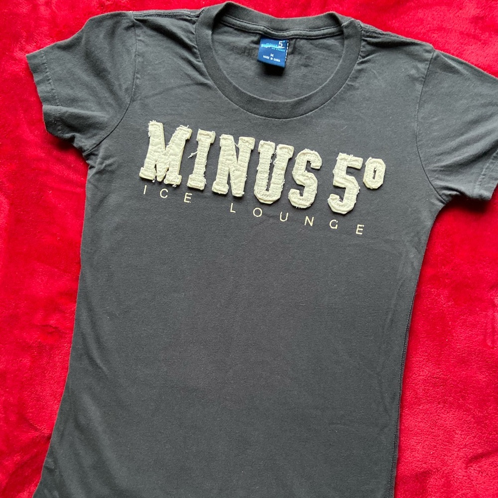 Tee Shirt